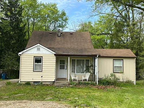 7824 Stearns Rd Photo 1