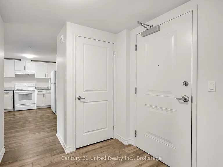 82 Munroe St #106 — Photo 16