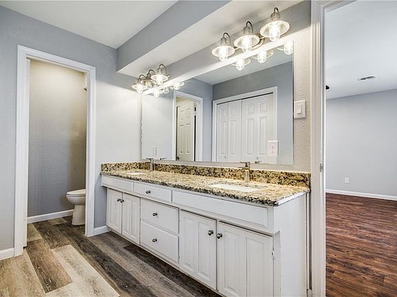 4th image of 5925 Stagecoach Cir