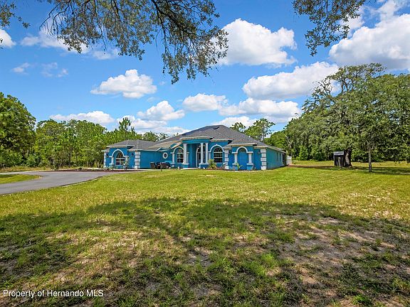 4th image of 4016 Jacaranda Cir