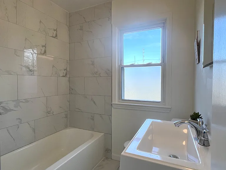 183 Crystal Lake Dr — Photo 13