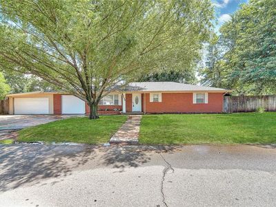 1122 W Avenue C, Elk City, OK, 73644