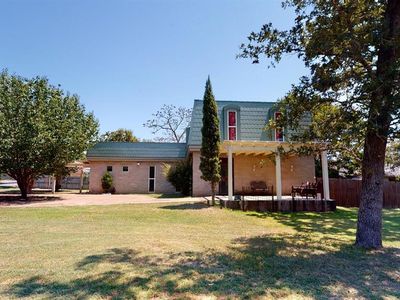 195 Park Dr, La Grange, TX, 78945
