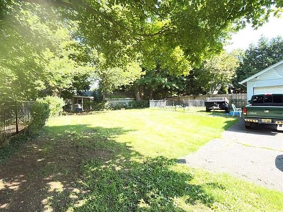 5th image of 704 Franklin Turnpike