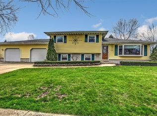 505 Alice St, Crown Point, IN 46307