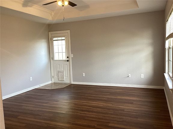 2nd image of 2804 SW Wentworth Ave