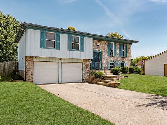 2nd image of 5951 Staffordshire Cir