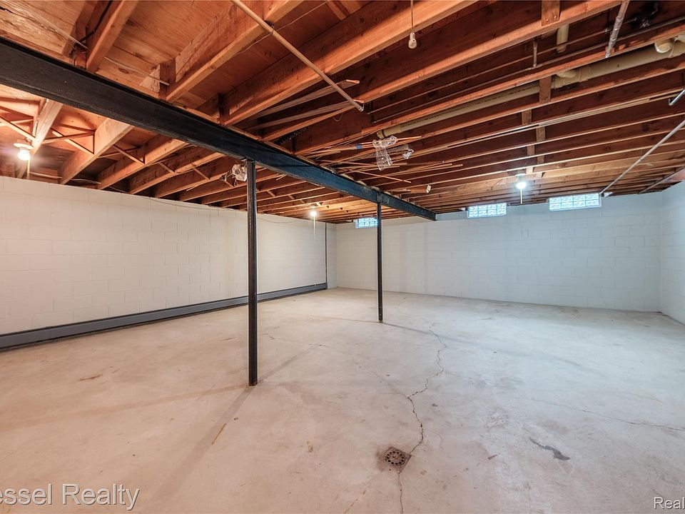 2675 Mckail Rd, photo 29