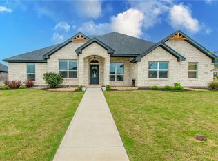 900 Morgan St, Hewitt, TX 76643