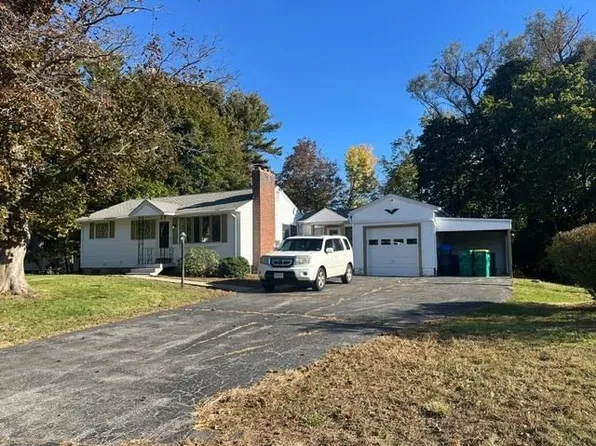 48 Marlboro Rd, Woburn, MA 01801