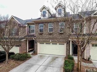 2026 Weston Green Loop, Cary, NC 27513