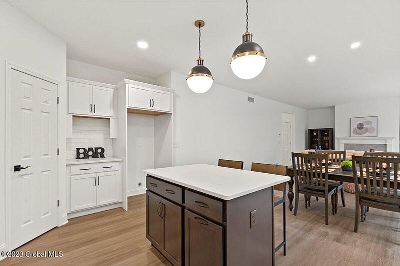 5th image of 30 Wellington Court