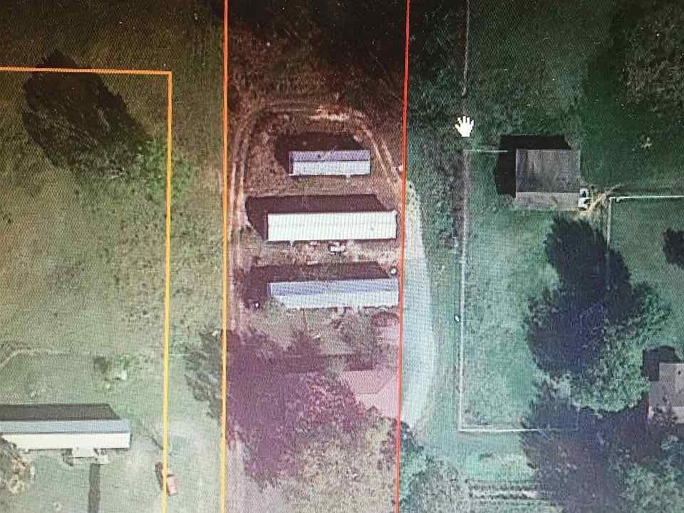 2nd image of 202 Pinnacle Springs Rd