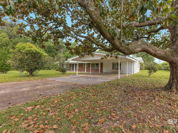 300 W Pedigo Ave, Foley, AL 36535