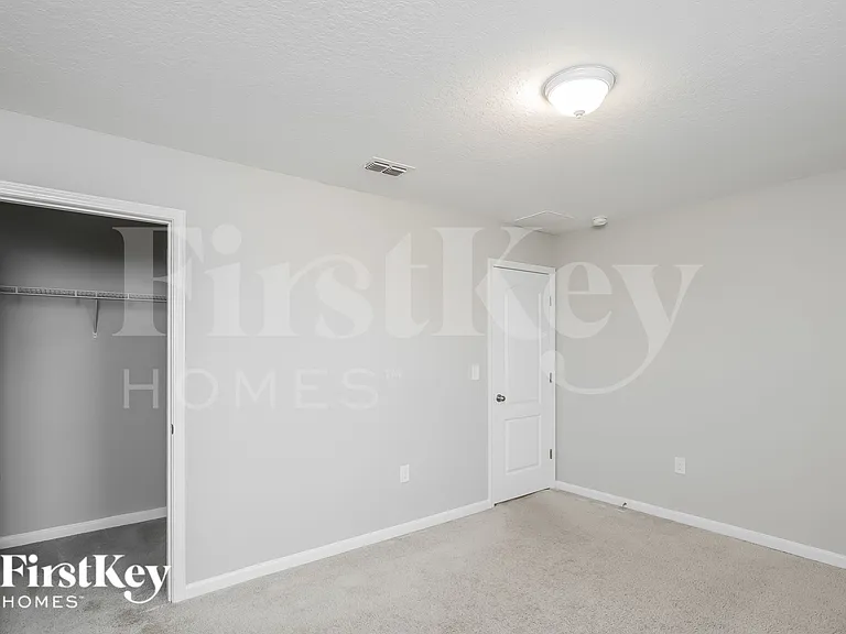 3918 Heatherbrook Pl — Photo 11