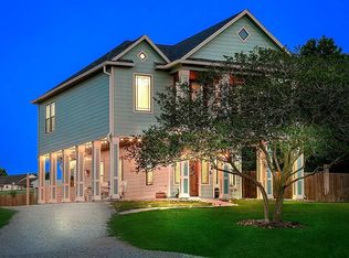 12148 N Ridgeway Dr, Willis, TX 77318