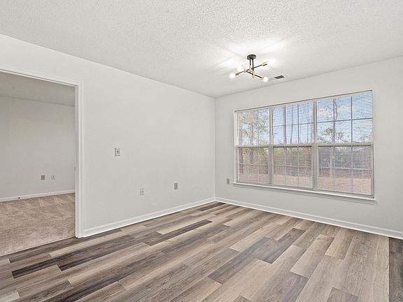 5th image of 4239 Villas Dr. #603
