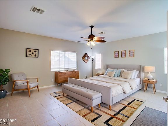 5th image of 687 Blue Lake Ct