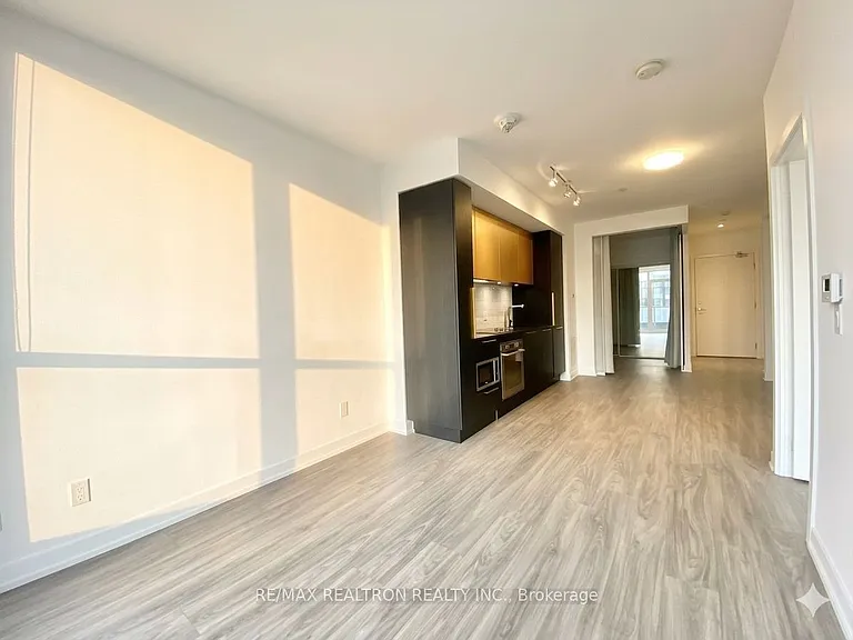 85 Wood St #303 — Photo 5