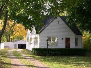 1062 E Mandeville St, Burton, MI 48529