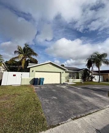 2nd image of 12241 SW 268th St