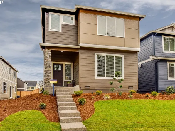 3765 SE McKenzie Ave, Hillsboro, OR 97123
