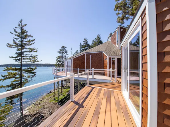 2 Eastern Shores Road, Beals, ME 04611