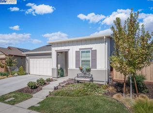 965 Camborne Dr, Manteca, CA