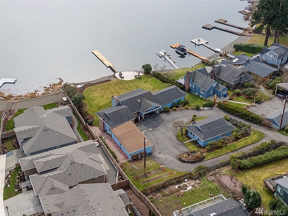 4th image of 3747 S 188th St