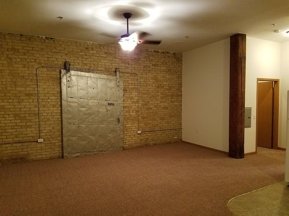 2nd image of 203 S Main St APT 3113