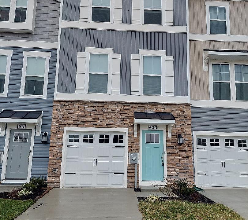 1st image of 24656 Dogwood Ln