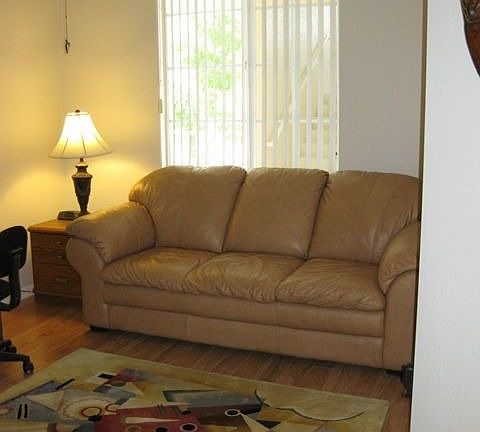 Guest Room/Den