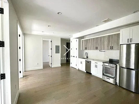 Rented by Yaffa Realty LLC | media 1