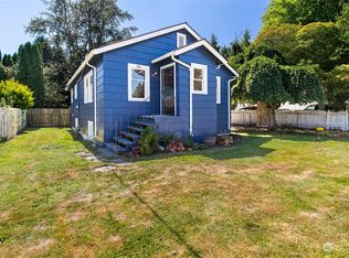 208 E Section St, Mount Vernon, WA 98273