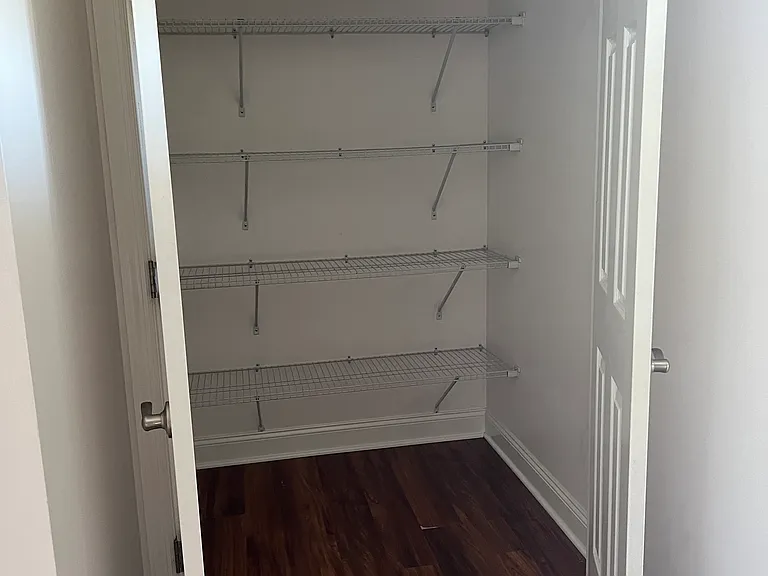 210 S Trenton Ave — Photo 20