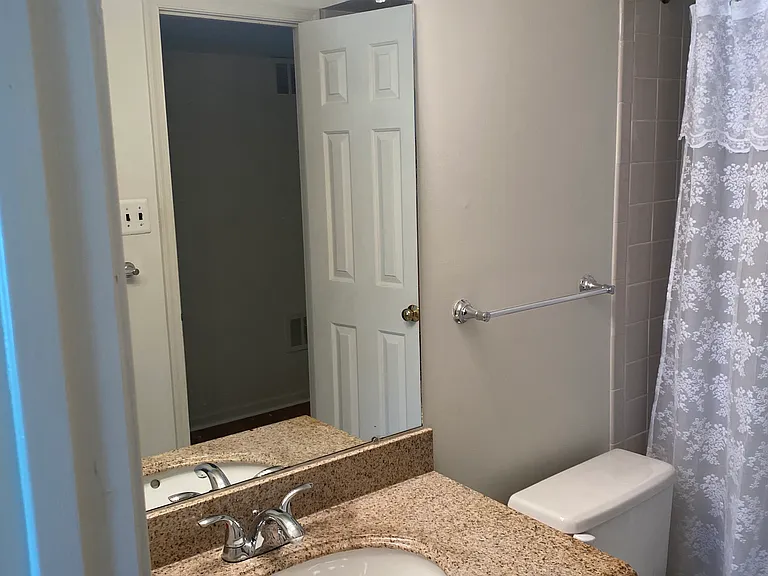 691A Rose Hollow Dr #691A — Photo 11