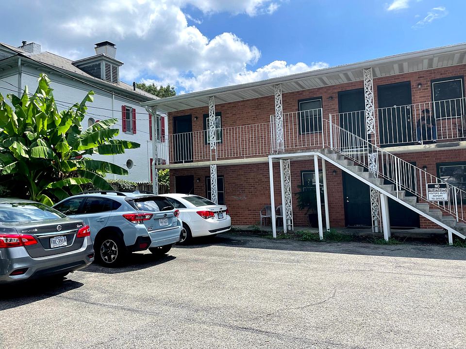 1st image of 370 Highland Ave SW APT 4