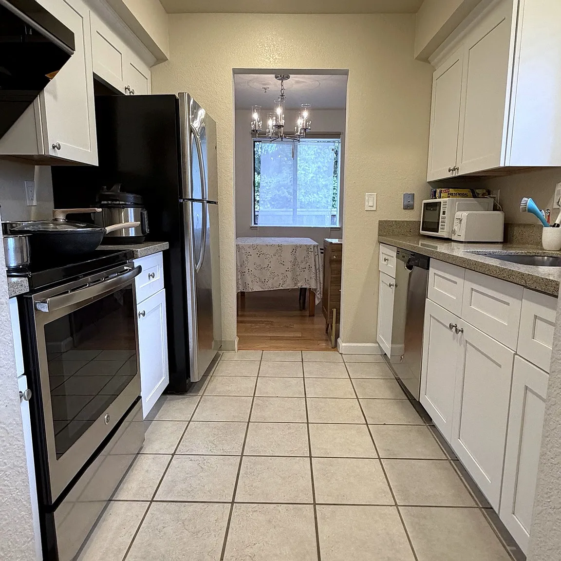 3069 Middlefield Rd — Photo 4