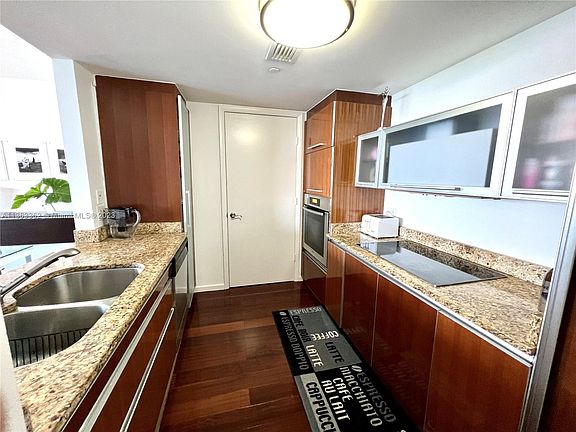 4th image of 17201 Collins Ave APT 2005
