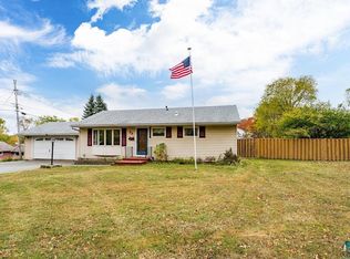 23 Hays Cir, Silver Bay, MN 55614