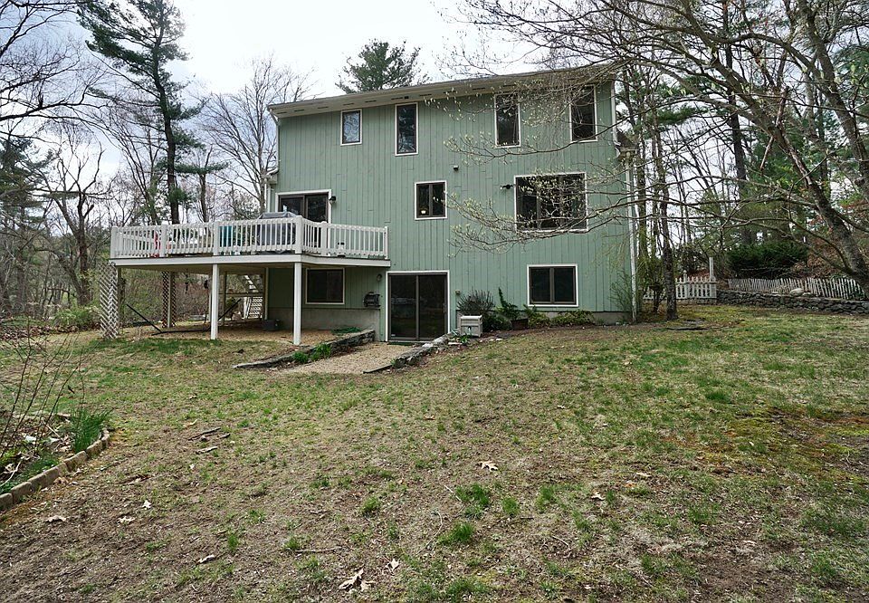 105 Spring St, Wrentham, MA 02093 Zillow