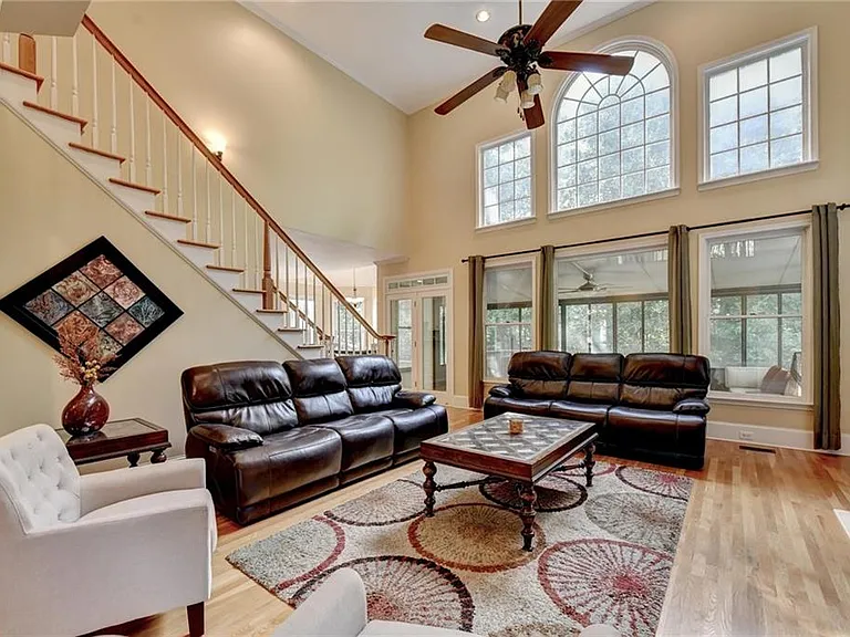10370 Sugar Crest Ave — Photo 8