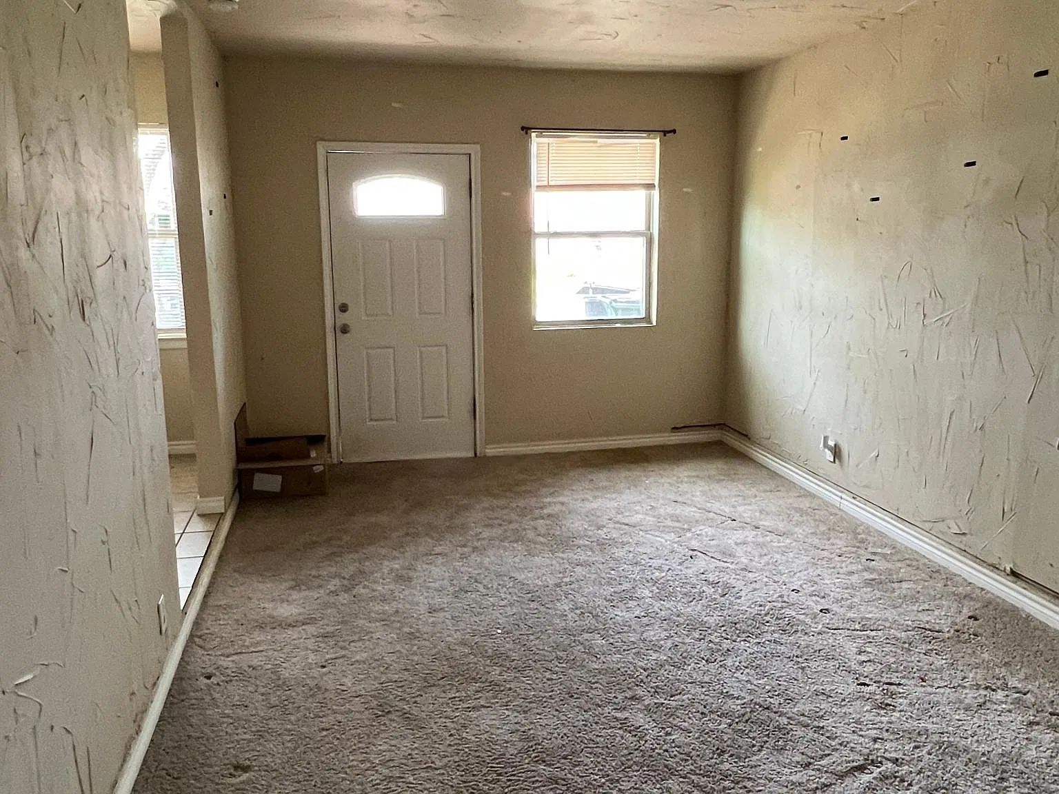 3 bed, 1196 sqft, $1,425 — Photo 2