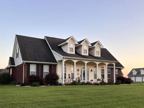 1104 SW 21st St, Wagoner, OK 74467