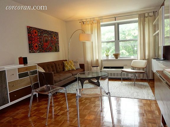 3rd image of 218 Myrtle Ave APT 5C