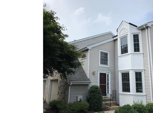 402 Eagle Ln, Doylestown, PA 18901