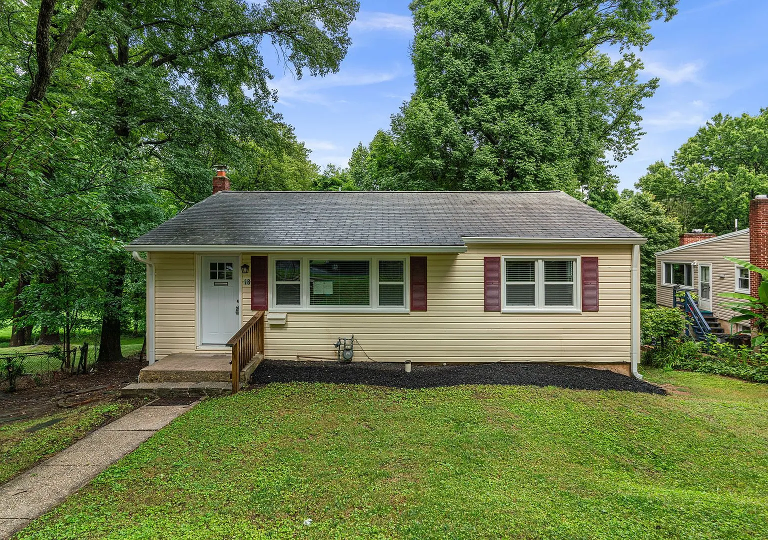 3BR/2BA - Updated Rockville Home in Twinbrook with Finished Basement — Photo 1