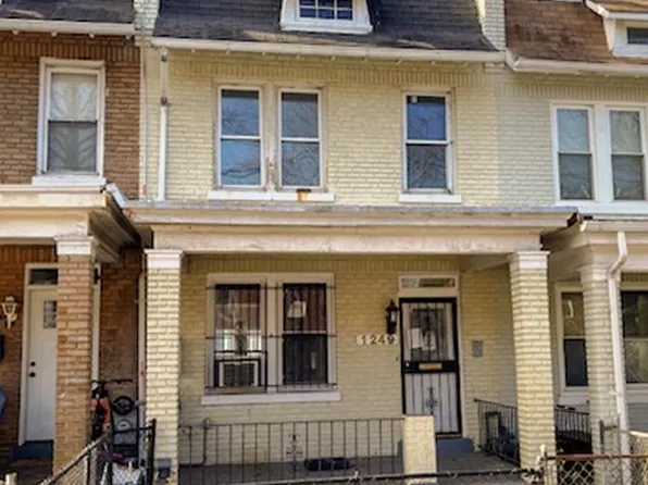 1249 Owen Pl NE, Washington, DC 20002