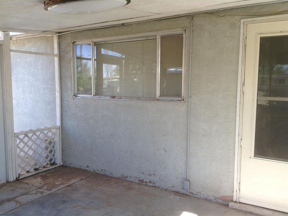 1st image of 507 Greenbriar St