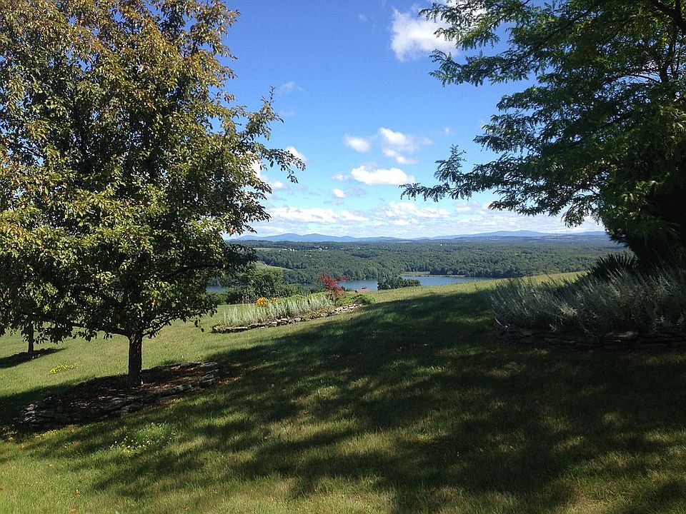 2nd image of 78 Meadows Dr